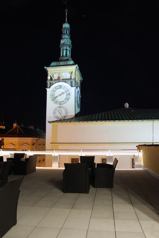 Hotel U Zlateho Kohouta Kroměříž Dış mekan fotoğraf